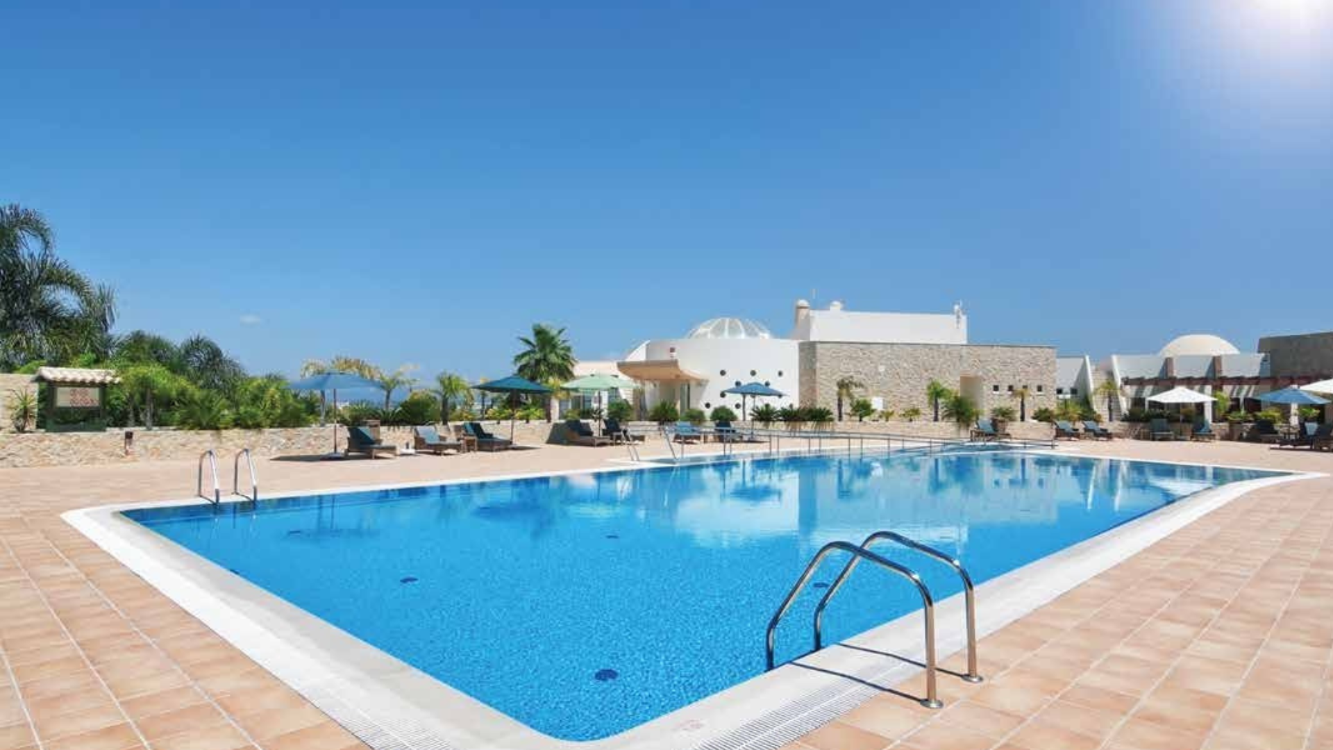 Outdoor Kitchen Showcase